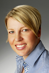 Dr. Tina Schaper